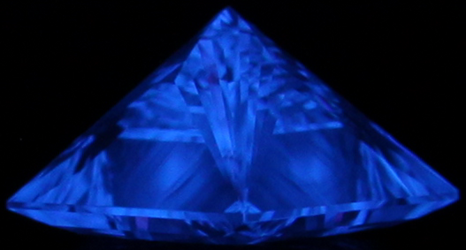 0.90-Carat  D VS1 Very Good Princess Diamond