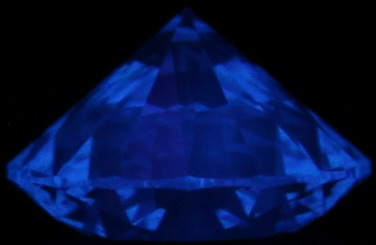 0.61-Carat  G VVS1 Ideal Round Diamond