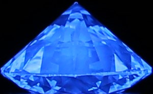 0.52-Carat  D VVS2 Ideal Round Diamond