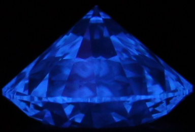 0.70-Carat  D VS2 Ideal Round Diamond