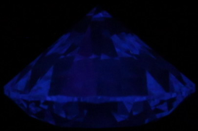 0.72-Carat  G VS1 Ideal Round Diamond