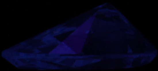 0.90-Carat  G VVS2 Very Good Pear Diamond