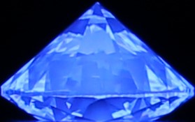 0.35-Carat  D VVS1 Ideal Round Diamond