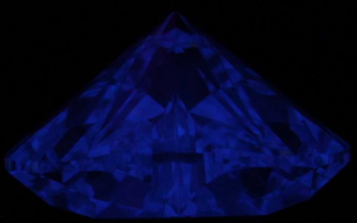 3.20-Carat  F VVS2 Ideal Heart Diamond
