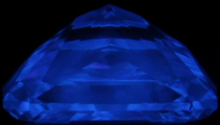 0.90-Carat  D VVS1 Very Good Radiant Diamond