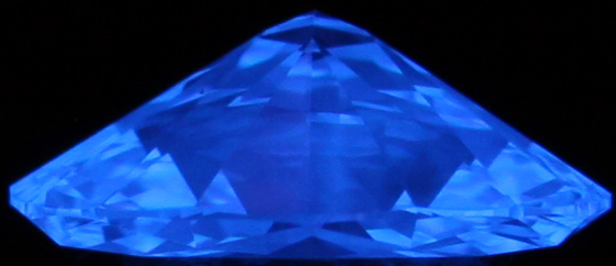 1.00-Carat  E VVS1 Ideal Oval Diamond