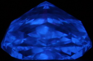 1.02-Carat  D VVS2 Good Cushion Diamond