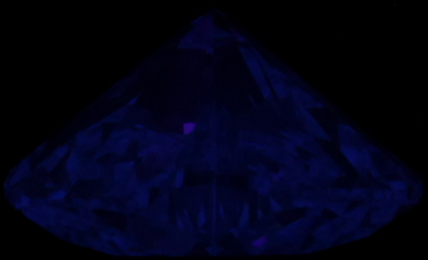 2.22-Carat  G VVS1 Ideal Heart Diamond