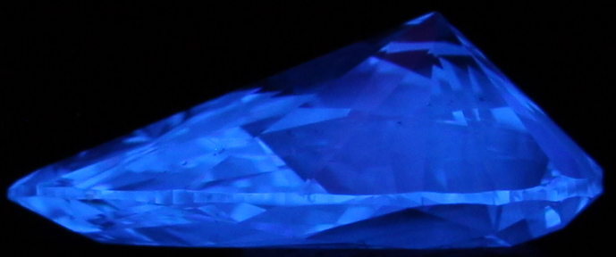 1.50-Carat  E SI1 Ideal Pear Diamond