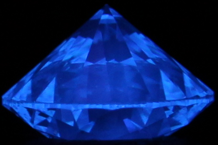 1.06-Carat  F VVS1 Ideal Round Diamond