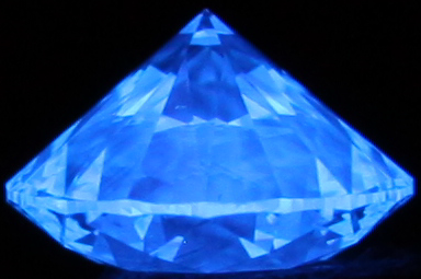 0.70-Carat  G SI1 Ideal Round Diamond