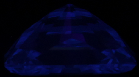 0.91-Carat  G VVS2 Very Good Radiant Diamond