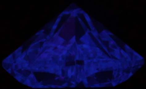 1.02-Carat  E VVS2 Ideal Heart Diamond