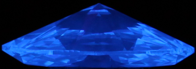 0.90-Carat  G VS2 Very Good Marquise Diamond