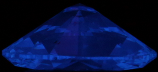 0.91-Carat  J SI2 Ideal Oval Diamond