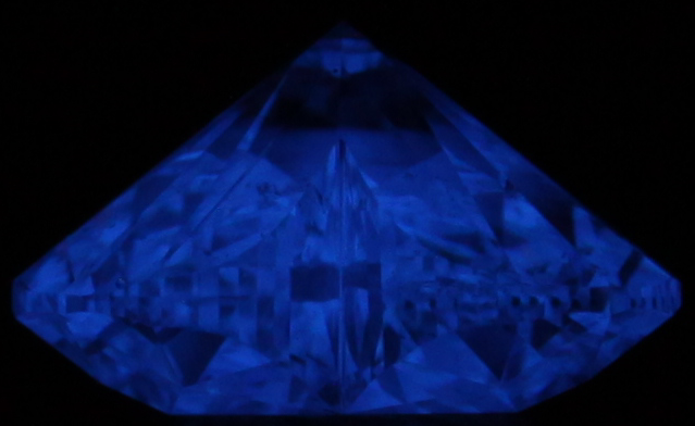 2.50-Carat  J SI2 Ideal Heart Diamond