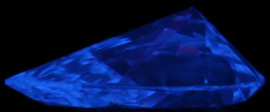 0.72-Carat  E VS1 Ideal Pear Diamond