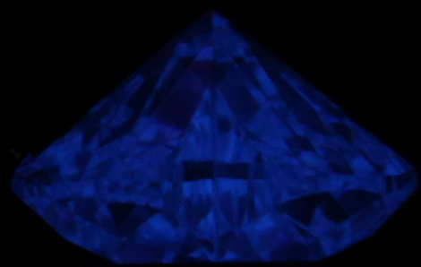 1.00-Carat  E VS2 Good Heart Diamond