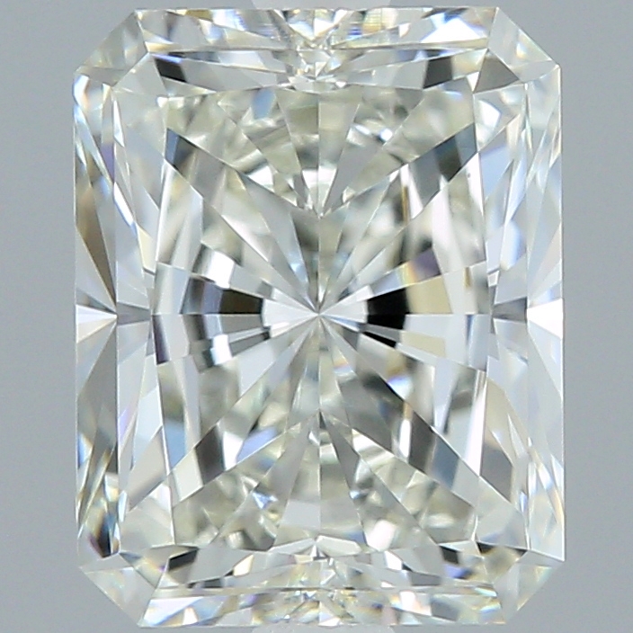 radiant shaped diamond