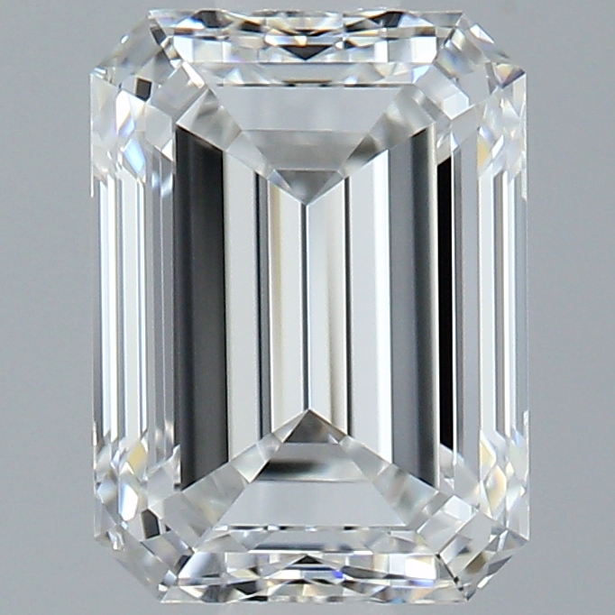 emerald shaped diamond