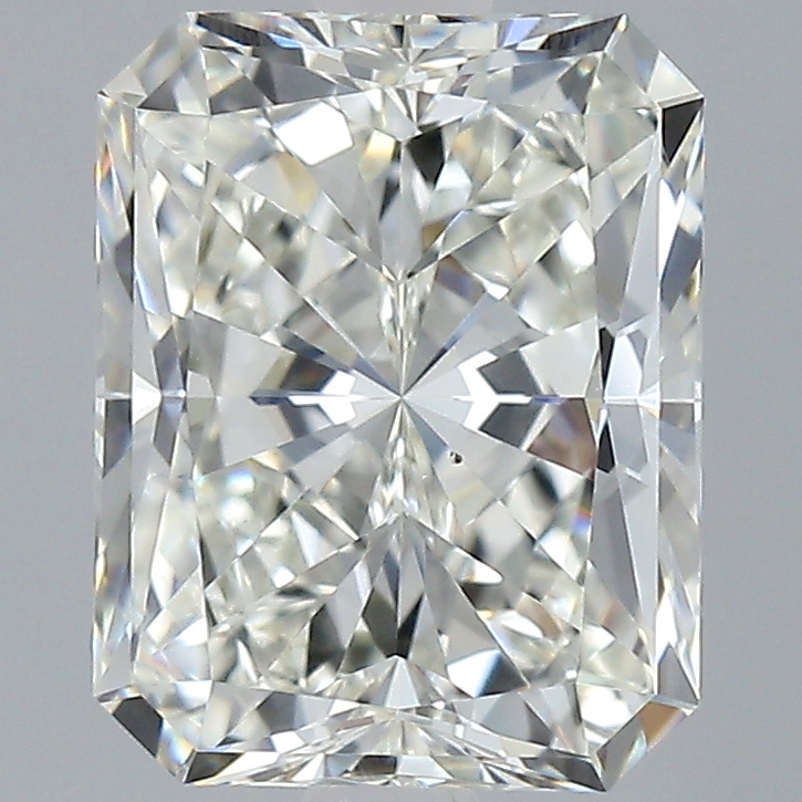 radiant shaped diamond
