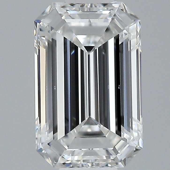 emerald shaped diamond