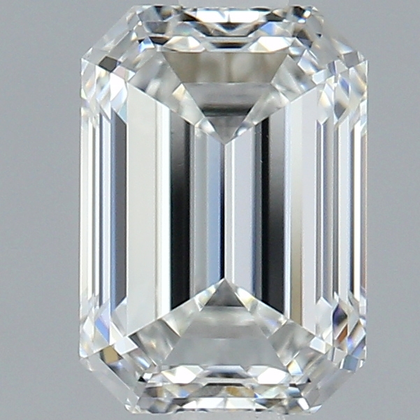 emerald shaped diamond