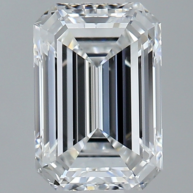 emerald shaped diamond