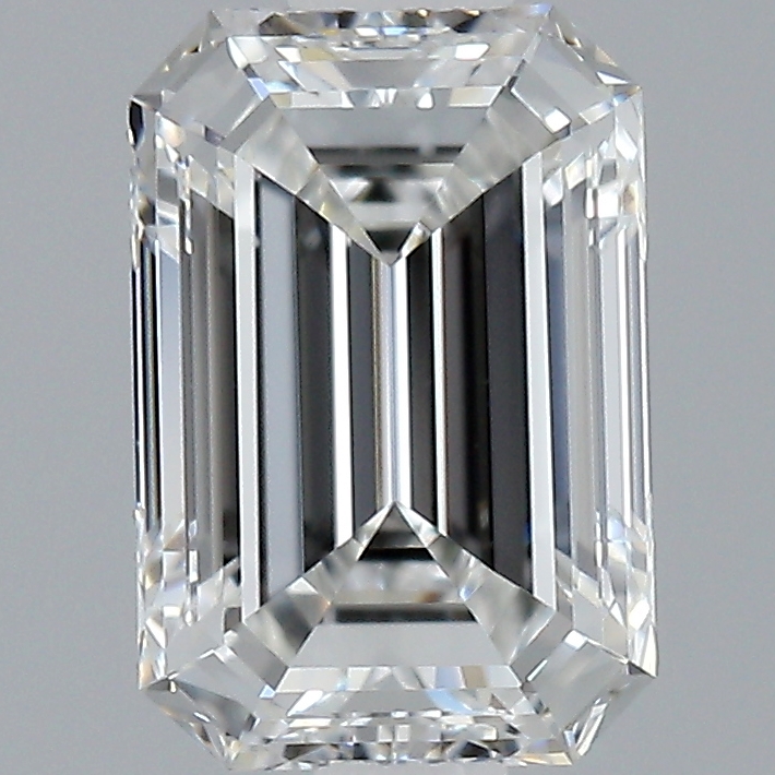 emerald shaped diamond