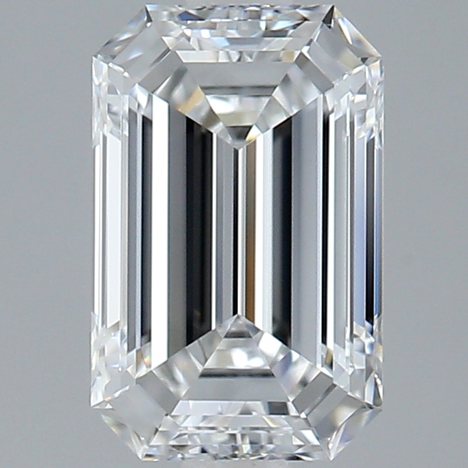 emerald shaped diamond