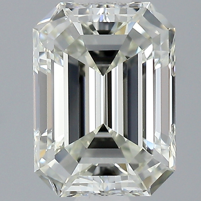 emerald shaped diamond