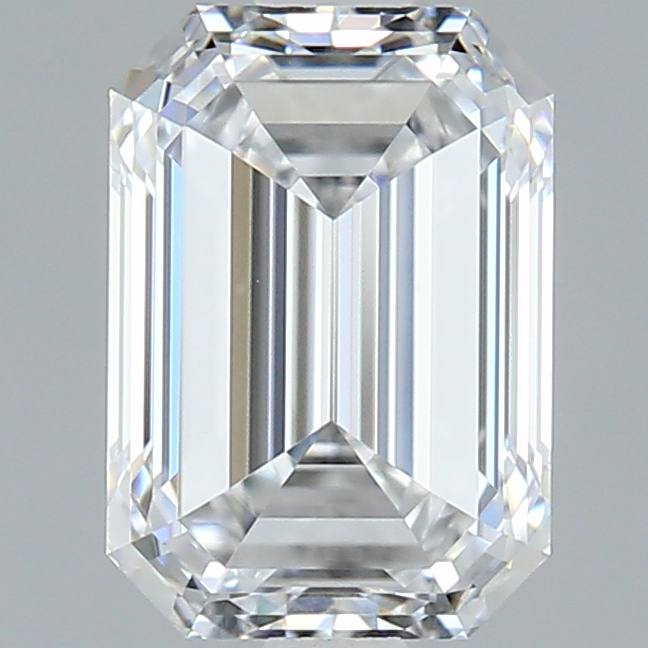 emerald shaped diamond